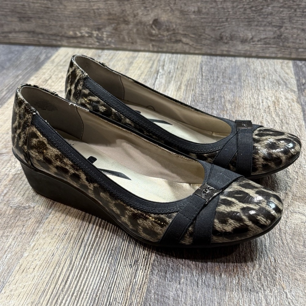 Anne Klein Sport Definitely Animal Leopard Print Wedge Ballet Flats Women's 8.5